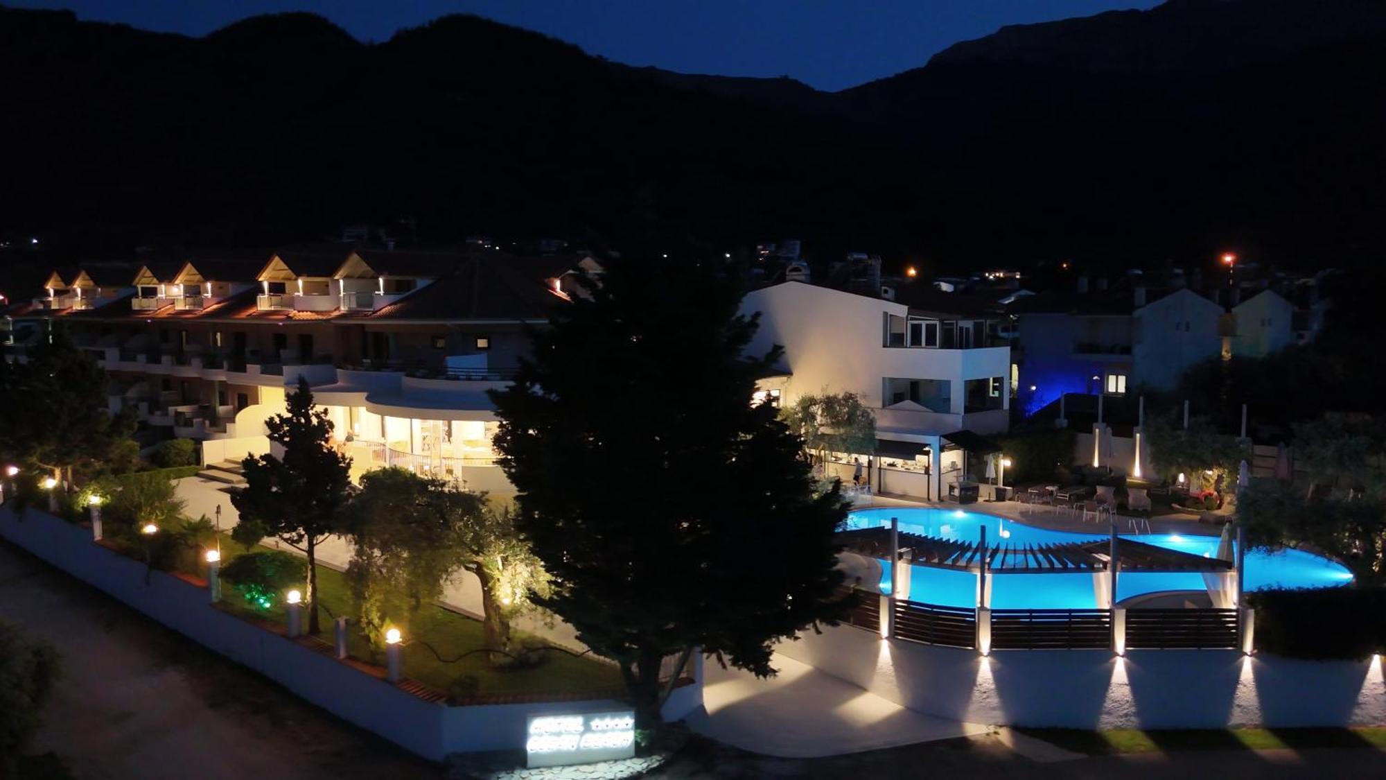 Ocean Beach Hotel スカラ・ポタミアス エクステリア 写真